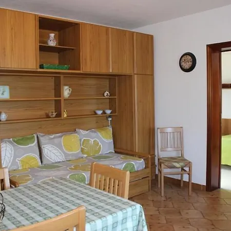 Zuccale - A 200 Mt Dalla * كابوليفيري