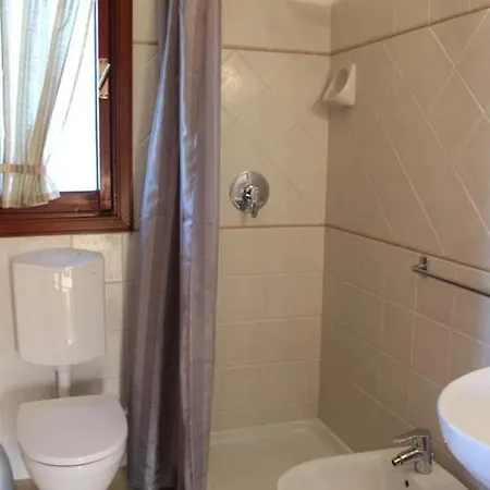 Zuccale - A 200 Mt Dalla