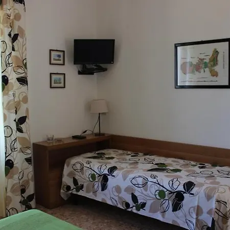Zuccale - A 200 Mt Dalla Apartment