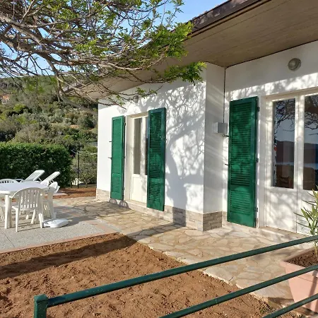 Zuccale - A 200 Mt Dalla 카폴리베리