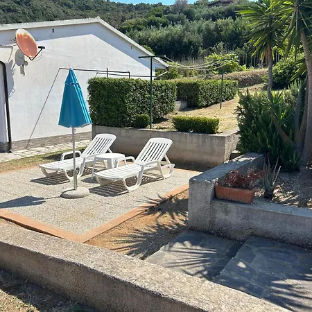 Zuccale - A 200 Mt Dalla * Capoliveri (Isola d'Elba)