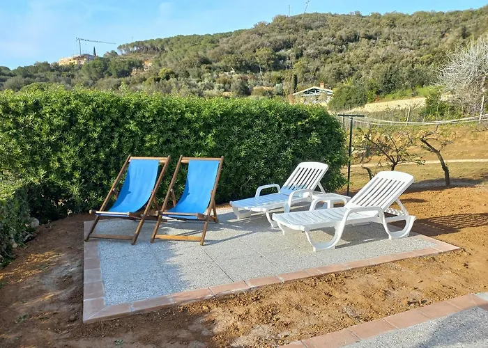 Zuccale - A 200 Mt Dalla Capoliveri (Isola d'Elba)